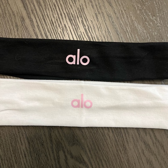 Headbands - Picture 1 of 3